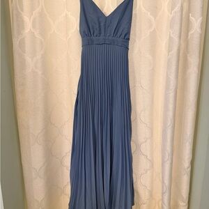 Chic Blue V-Neck Maxi Dress
